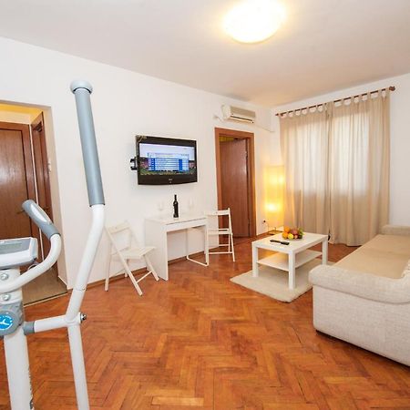 Universitate 1 Apartment Букурещ Екстериор снимка