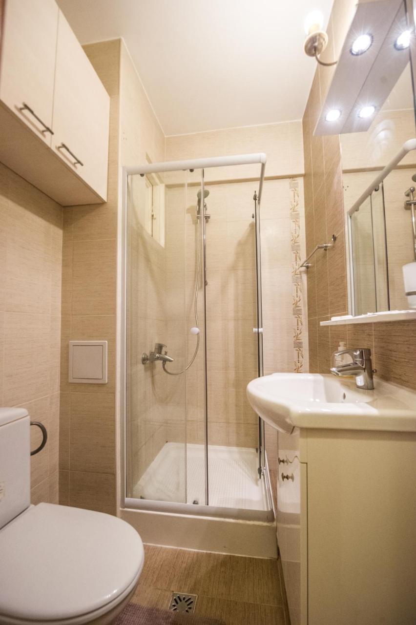 Universitate 1 Apartment Букурещ Екстериор снимка