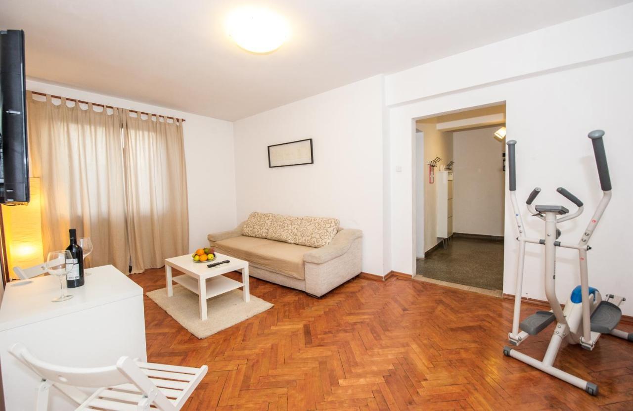 Universitate 1 Apartment Букурещ Екстериор снимка
